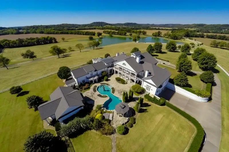 Sky-High Success: How Drone Photography Transforms Real Estate Marketing