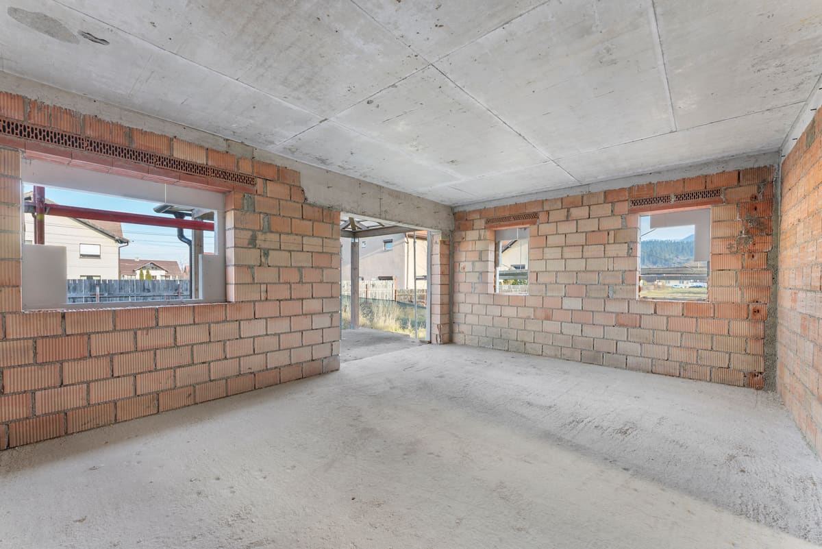 Bright Living with View