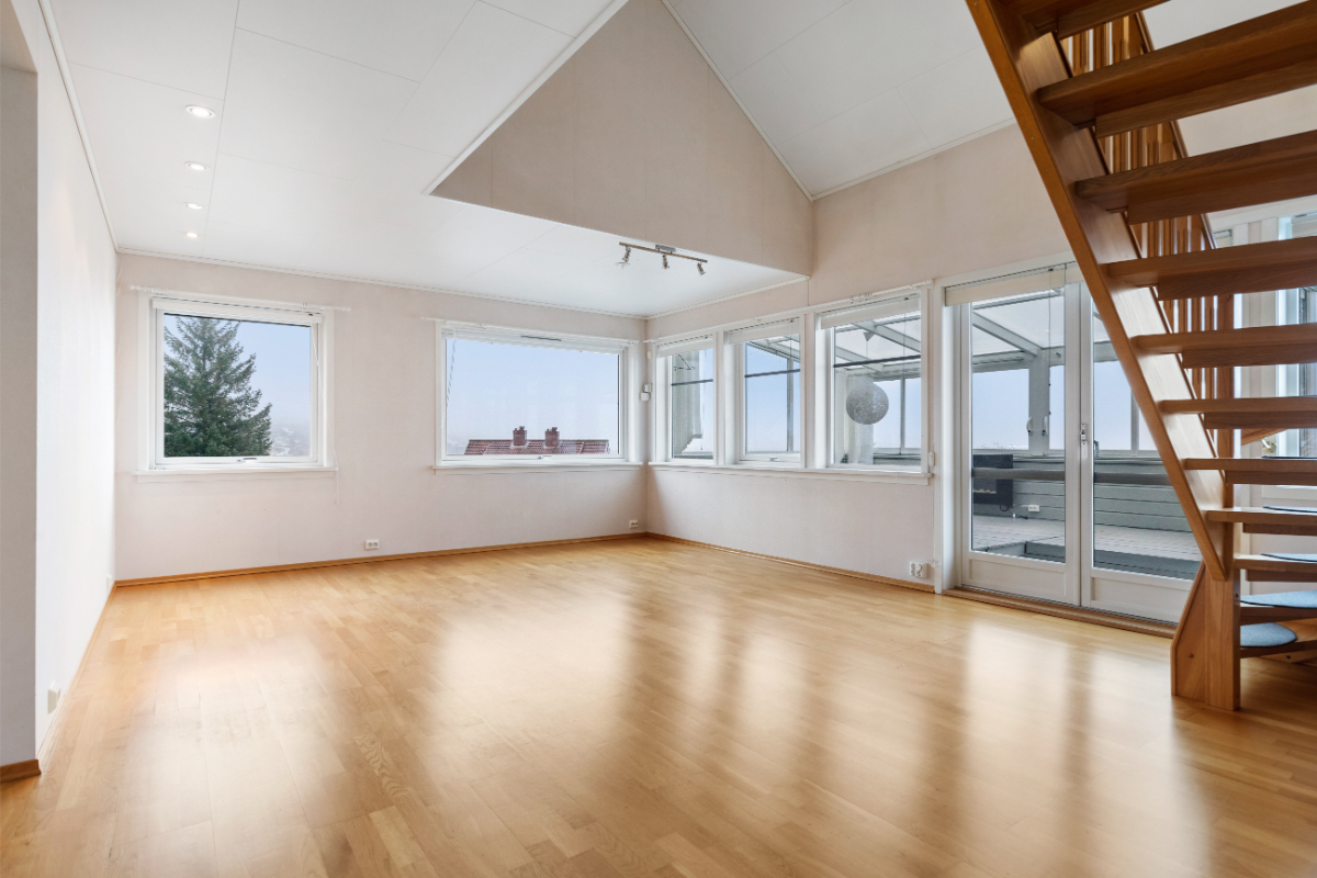 Virtual Staging vs Home Staging